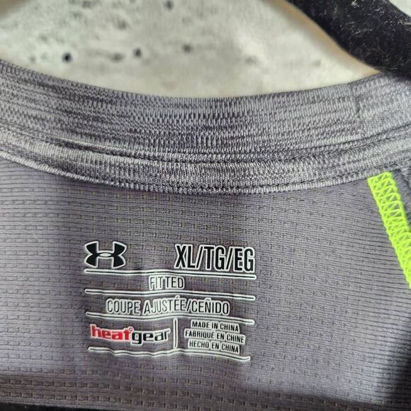 Under Armour Heat Gear Mens Short Sleeve Shirt Size XL Gray Workout Top - Picture 9 of 10